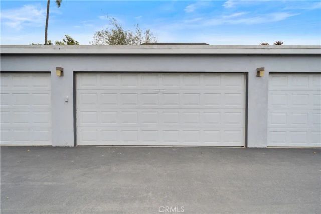 2528 University Drive, Newport Beach, CA 92660