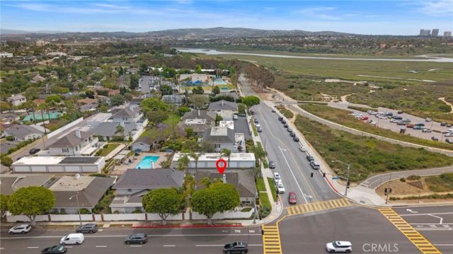 2528 University Drive, Newport Beach, CA 92660