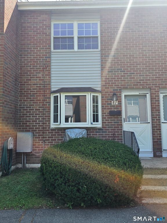 55 Beths Avenue 81, Bristol, CT 06010
