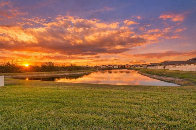 7011 KING CREEK DRIVE, Sun City Center, FL 33573