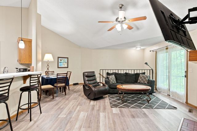 1508 PARK DEVILLE PL, Columbia, MO 65203