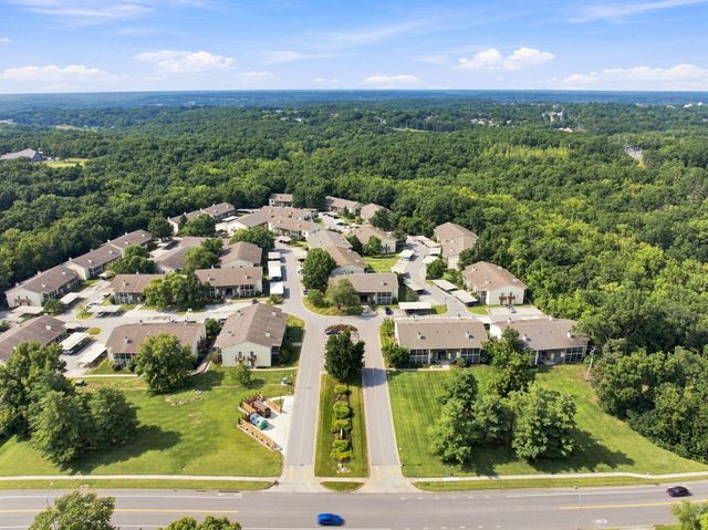 1508 PARK DEVILLE PL, Columbia, MO 65203