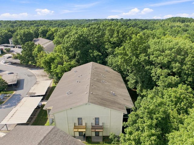 1508 PARK DEVILLE PL, Columbia, MO 65203