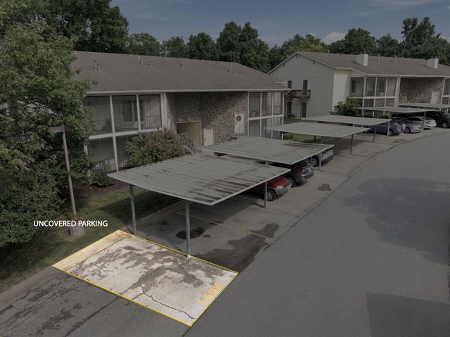 1508 PARK DEVILLE PL, Columbia, MO 65203