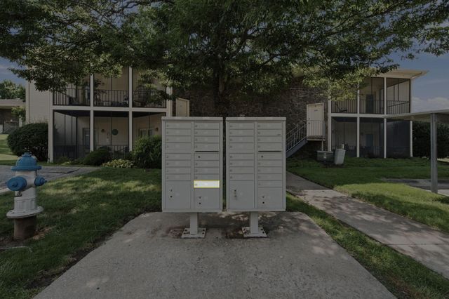 1508 PARK DEVILLE PL, Columbia, MO 65203
