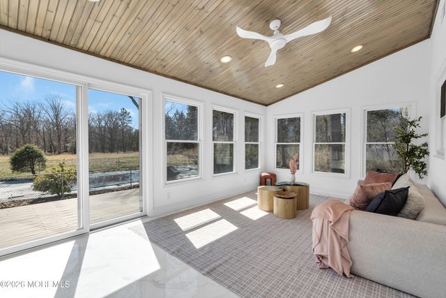 64 Stevens Road, Toms River, NJ 08755