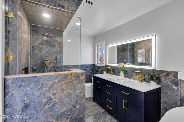 64 Stevens Road, Toms River, NJ 08755