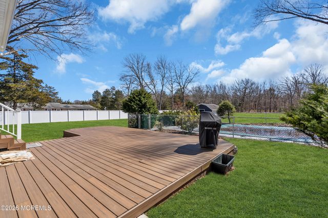 64 Stevens Road, Toms River, NJ 08755