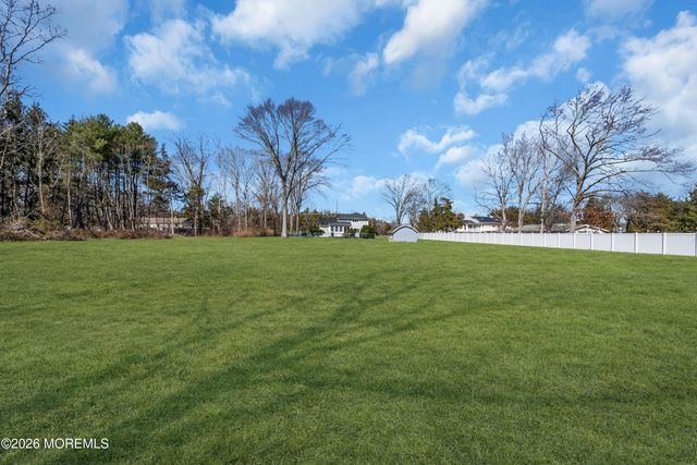 64 Stevens Road, Toms River, NJ 08755