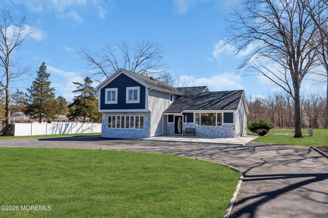 64 Stevens Road, Toms River, NJ 08755