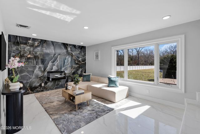64 Stevens Road, Toms River, NJ 08755
