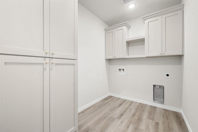 330 Cactus ST, Giddings, TX 78942