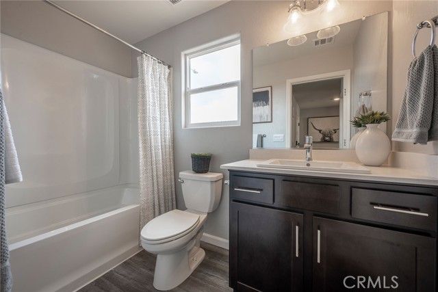 26 River Oak Drive 44 SE, Merced, CA 95341