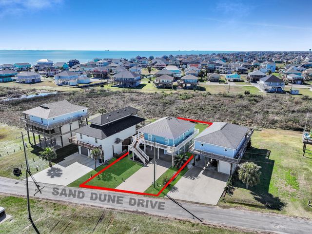 943 Sand Dune Drive, Crystal Beach, TX 77650