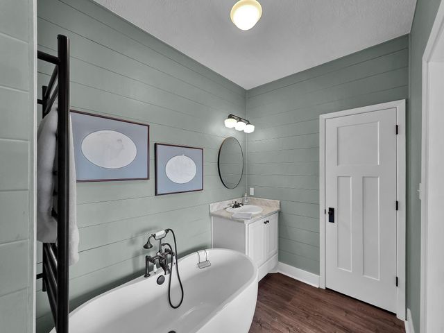 943 Sand Dune Drive, Crystal Beach, TX 77650