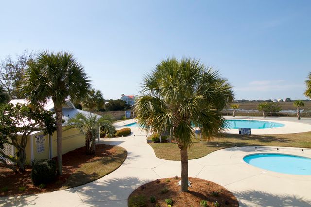 34 Lakeview Lane, Harbor Island, SC 29920