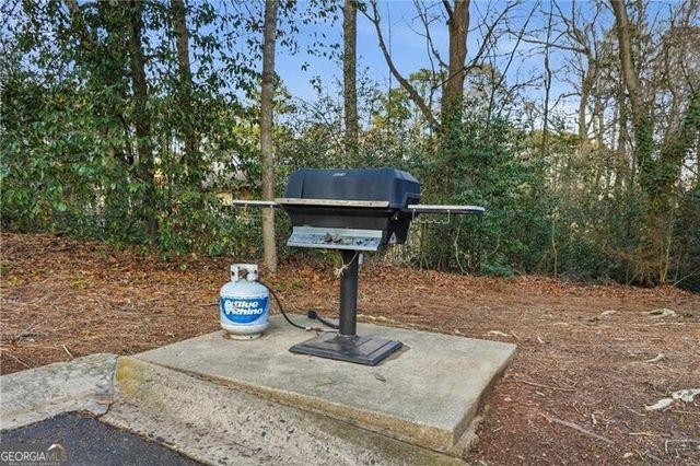 101 Cedar Ct SE, Marietta, GA 30067