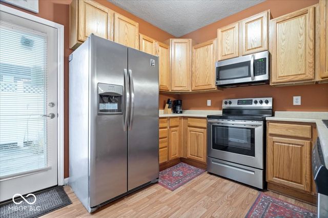 13115 N Elster Way, Fishers, IN 46037