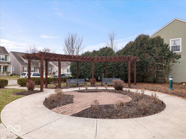 13115 N Elster Way, Fishers, IN 46037