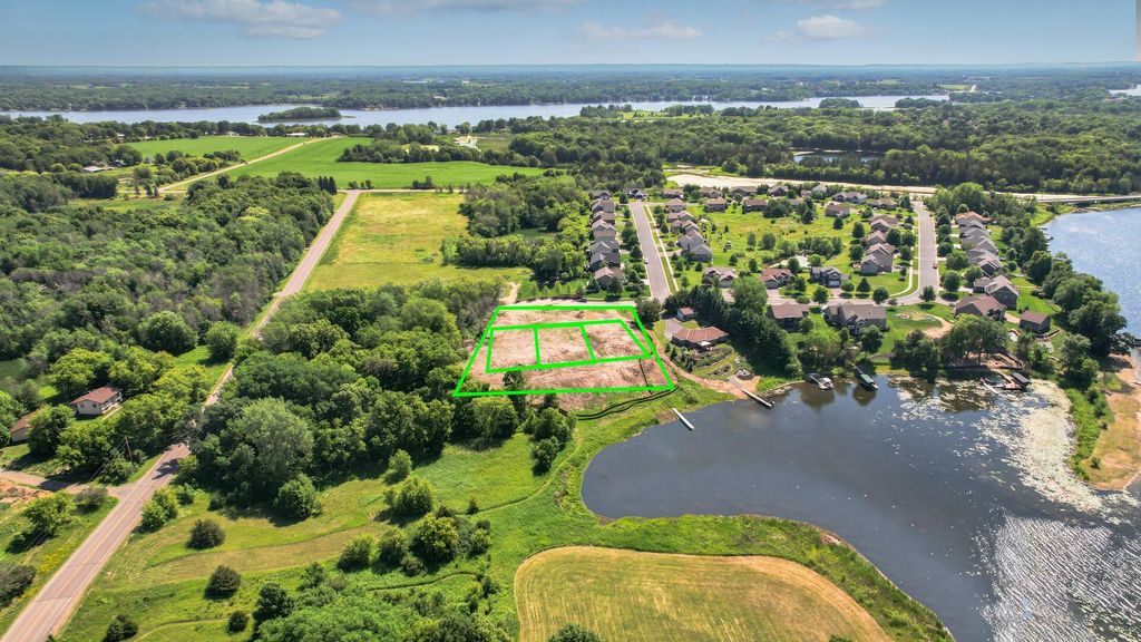 316xx Lot B Maria Avenue, Lindstrom, MN 55045 — exterior