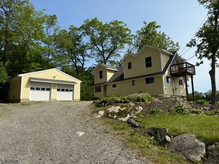 303 W Lakeshore Dr Ext, Vernon Twp., NJ 07422