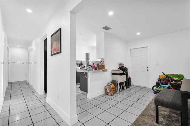 3280 NW 213th Ter, Miami Gardens, FL 33056