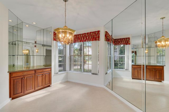 411 Eagleton Cove Way, Palm Beach Gardens, FL 33418