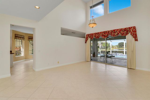 411 Eagleton Cove Way, Palm Beach Gardens, FL 33418