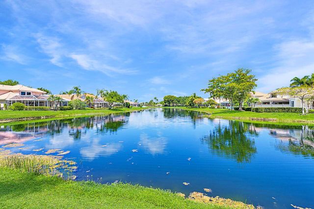 411 Eagleton Cove Way, Palm Beach Gardens, FL 33418