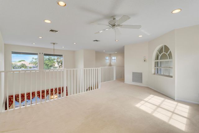 411 Eagleton Cove Way, Palm Beach Gardens, FL 33418