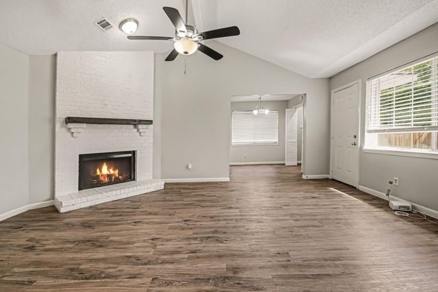 1911 Bogatto Street, La Marque, TX 77568