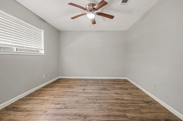 1911 Bogatto Street, La Marque, TX 77568