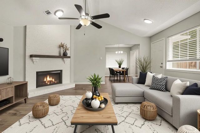 1911 Bogatto Street, La Marque, TX 77568