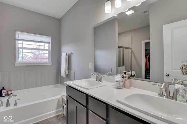 948 Fred Lane, Greenwood, IN 46143