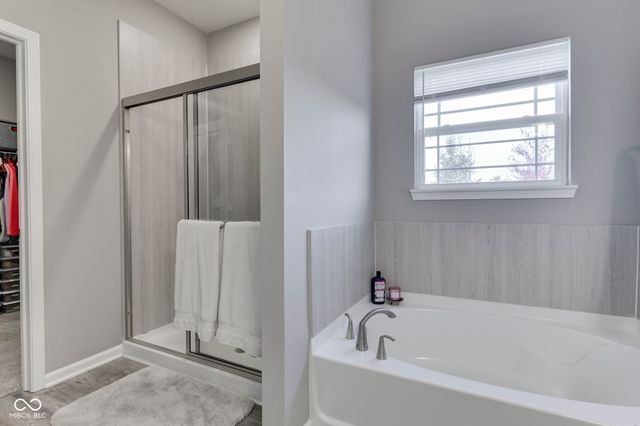 948 Fred Lane, Greenwood, IN 46143