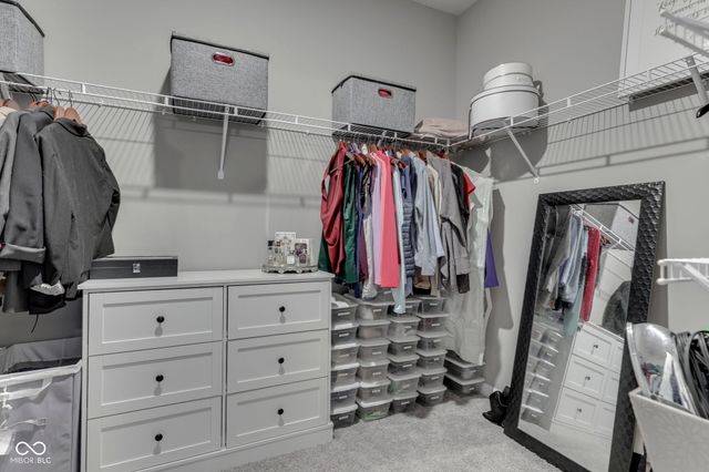 948 Fred Lane, Greenwood, IN 46143