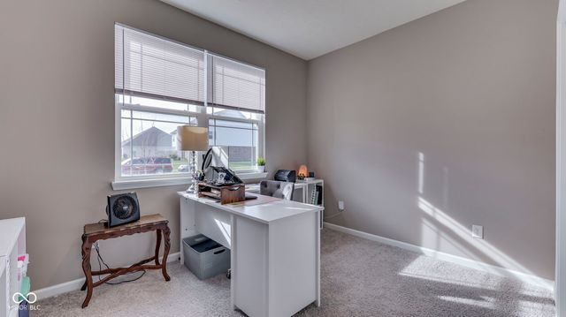 948 Fred Lane, Greenwood, IN 46143