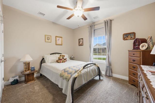 6546 W Collina St, Wichita, KS 67205