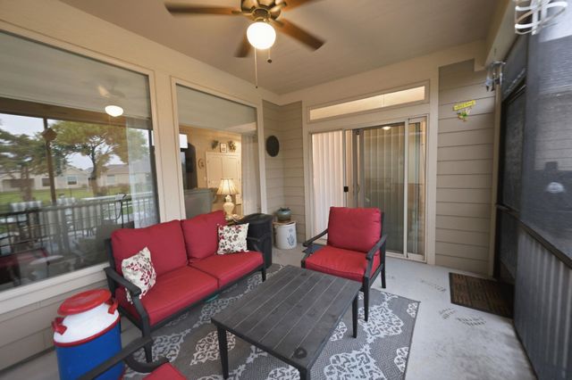 6546 W Collina St, Wichita, KS 67205