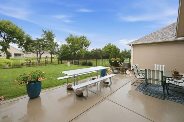 6546 W Collina St, Wichita, KS 67205