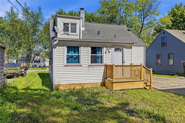 74 South Huxley Drive, Cheektowaga, NY 14225