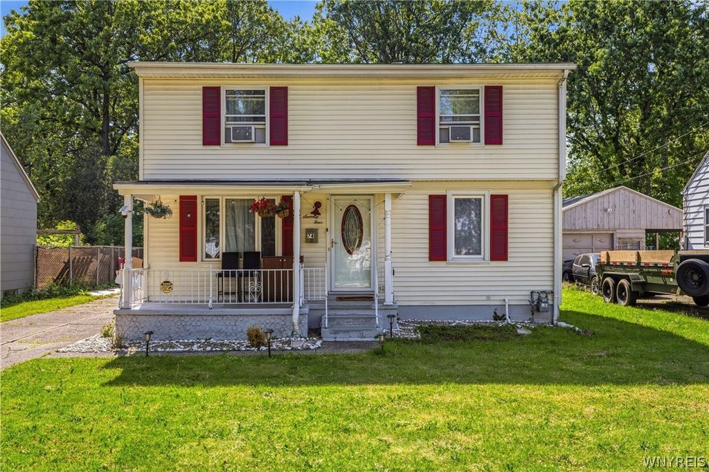 74 South Huxley Drive, Cheektowaga, NY 14225