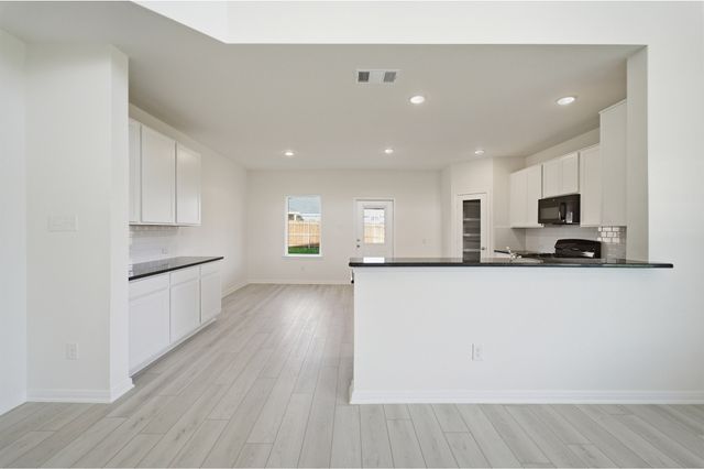 7500 Santolina Drive, Denton, TX 76226