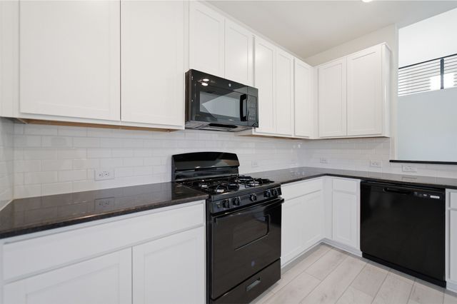 7500 Santolina Drive, Denton, TX 76226