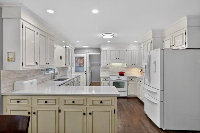 307 High Grove Road, Summerville, SC 29485