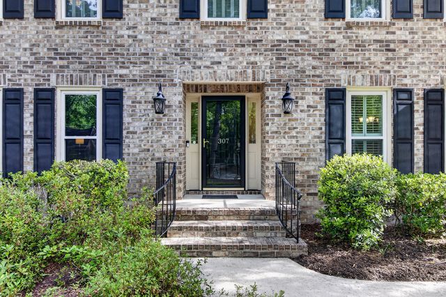 307 High Grove Road, Summerville, SC 29485