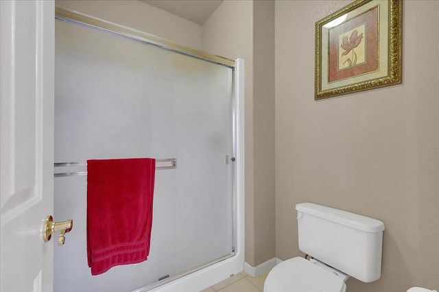 637 Anna Dr, Yuba City, CA 95993