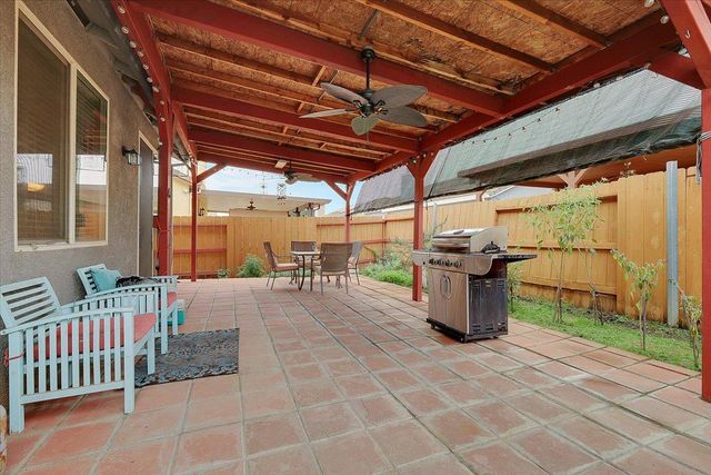 637 Anna Dr, Yuba City, CA 95993