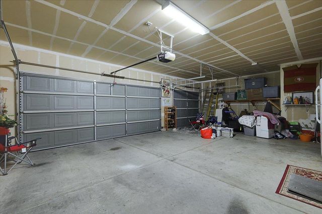 637 Anna Dr, Yuba City, CA 95993