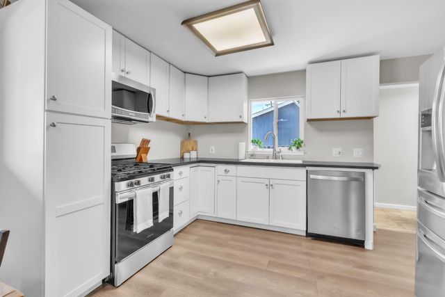 265 E 11th St, Lincoln, CA 95648